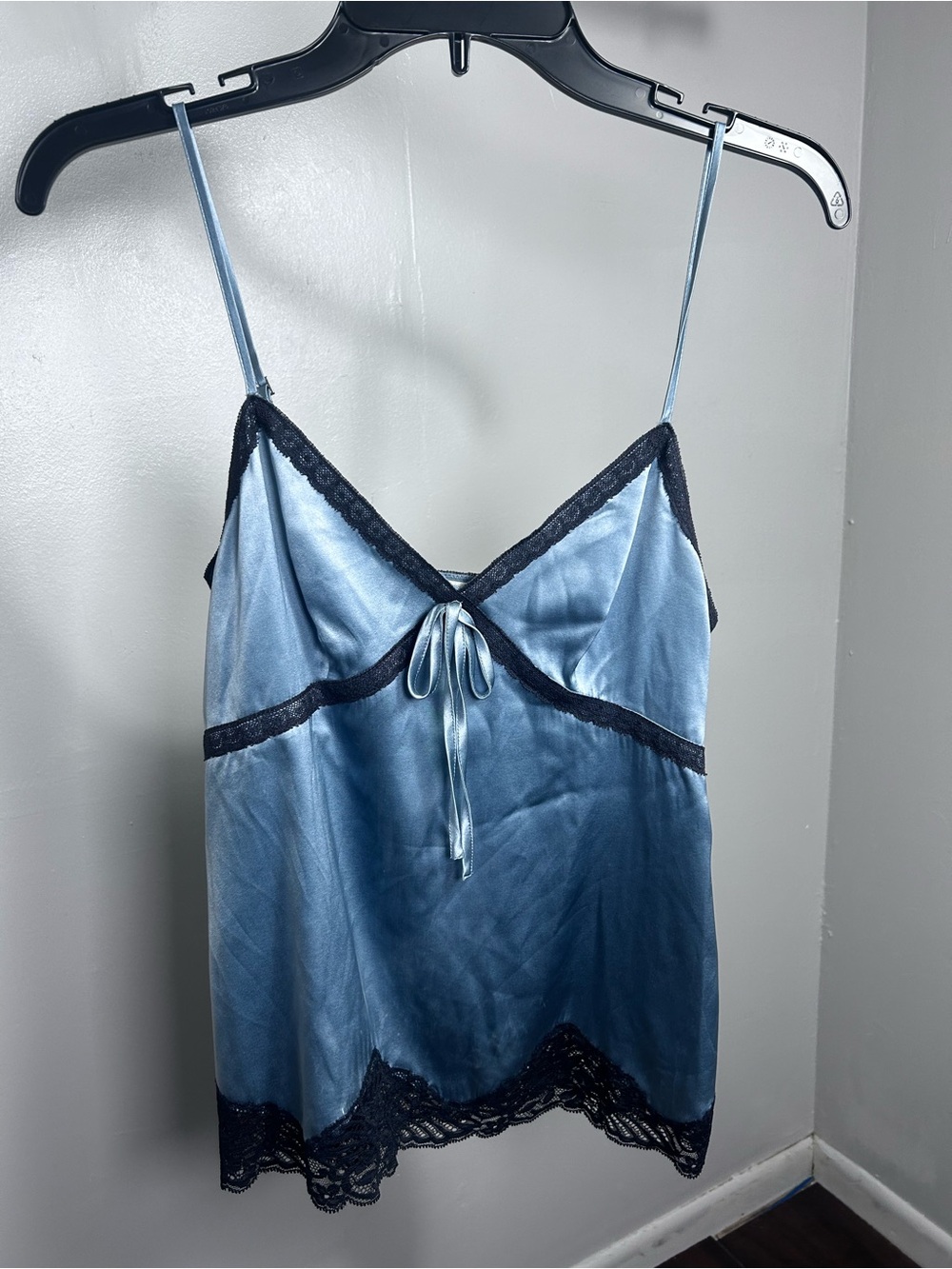 Banana Republic Blue Silk Lace Camisole Size 0 Y2K